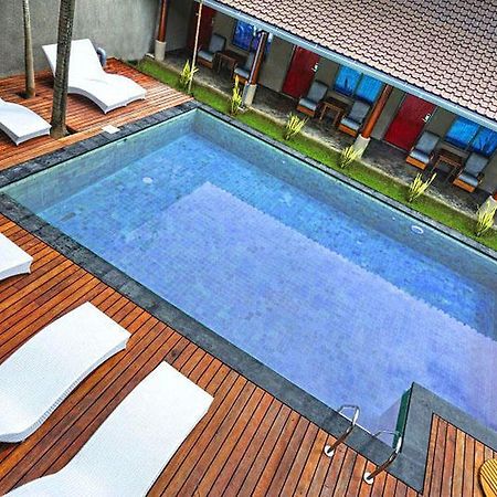 Kayun Hostel Legian Værelse billede