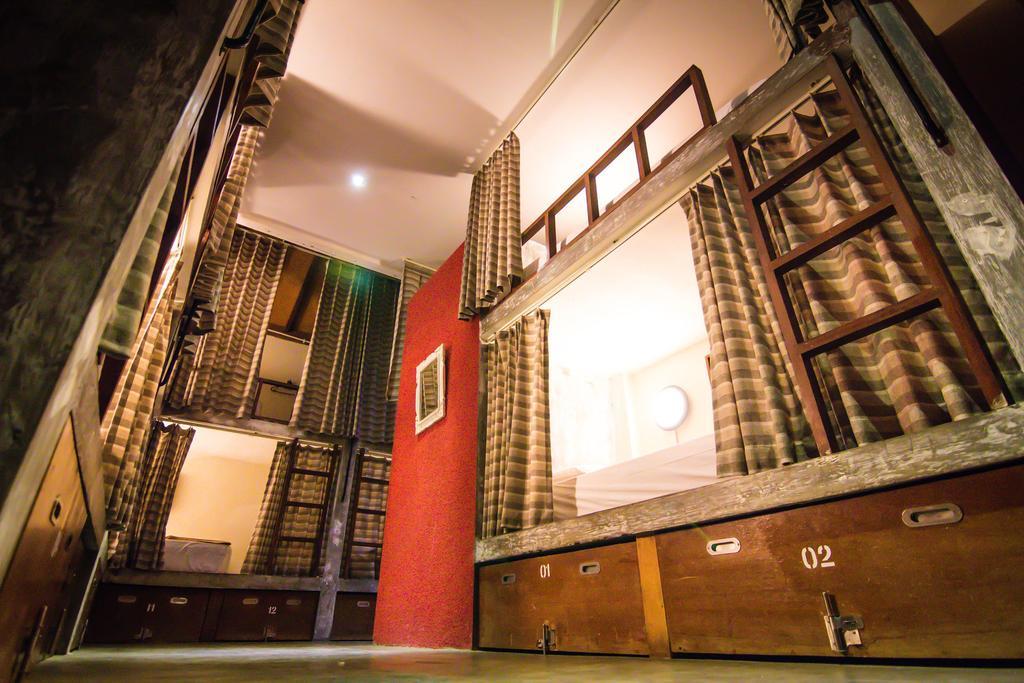 Kayun Hostel Legian Værelse billede