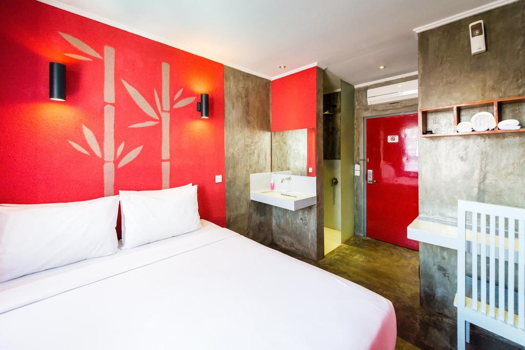 Kayun Hostel Legian Værelse billede