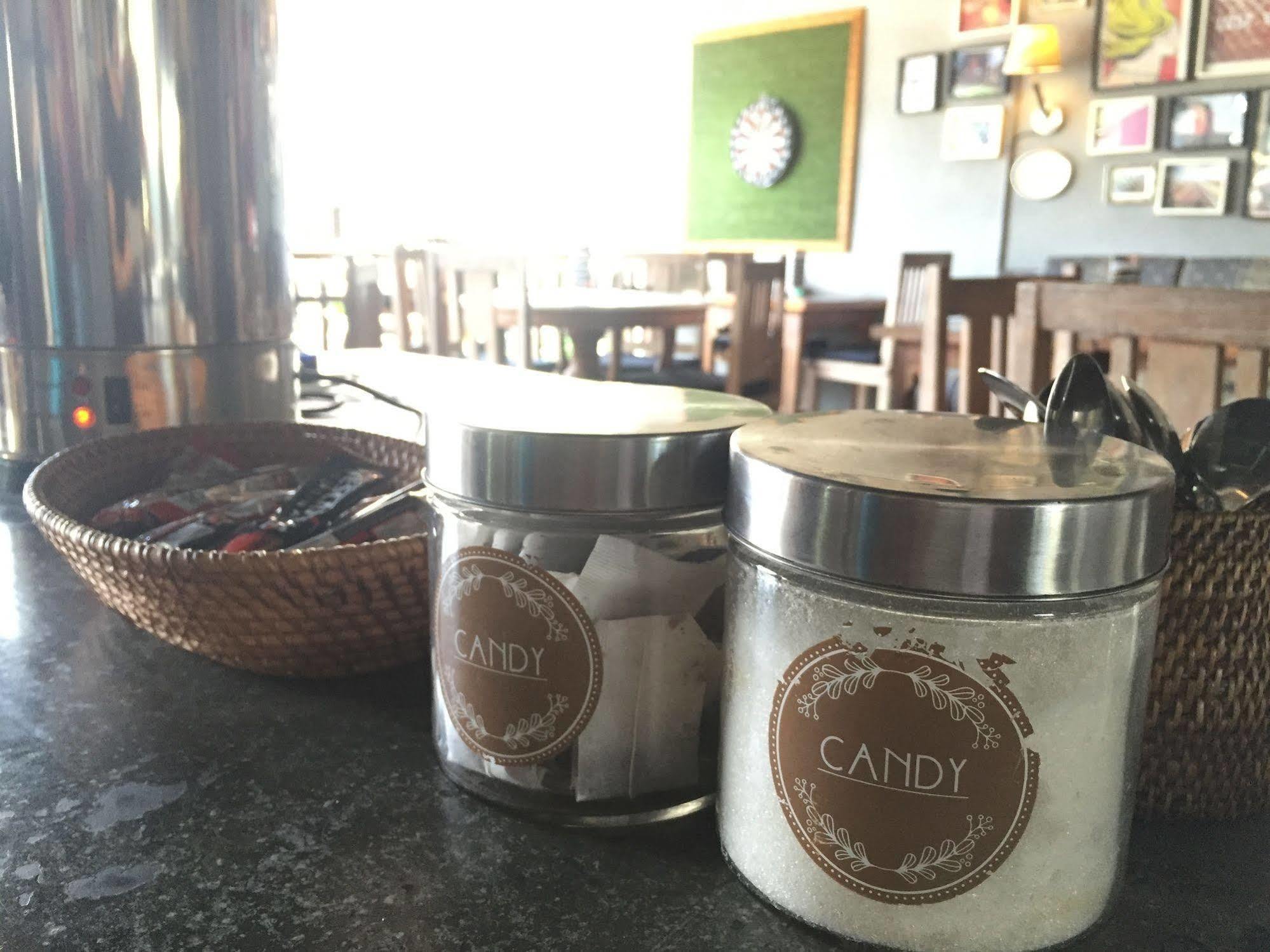 Kayun Hostel Legian Eksteriør billede