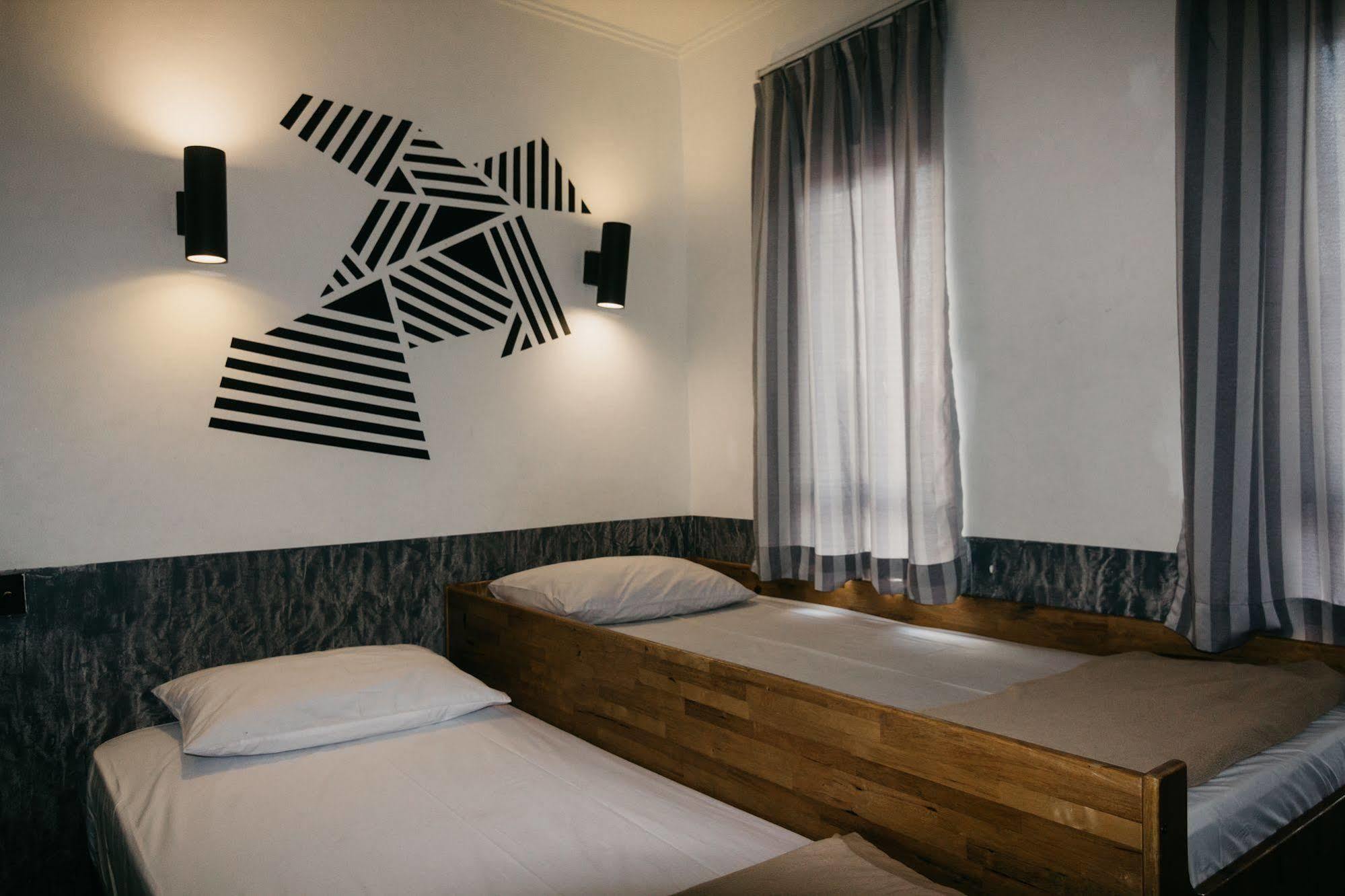 Kayun Hostel Legian Eksteriør billede