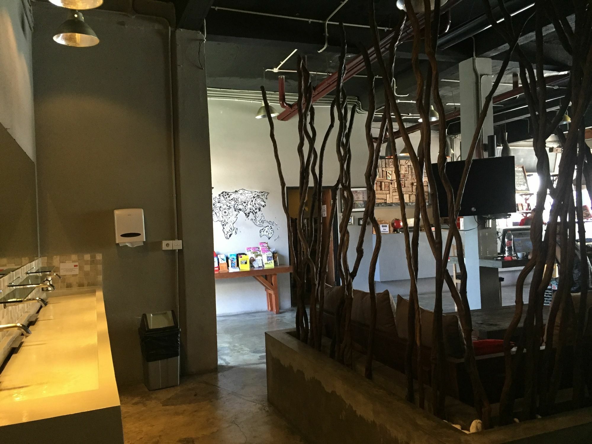 Kayun Hostel Legian Eksteriør billede