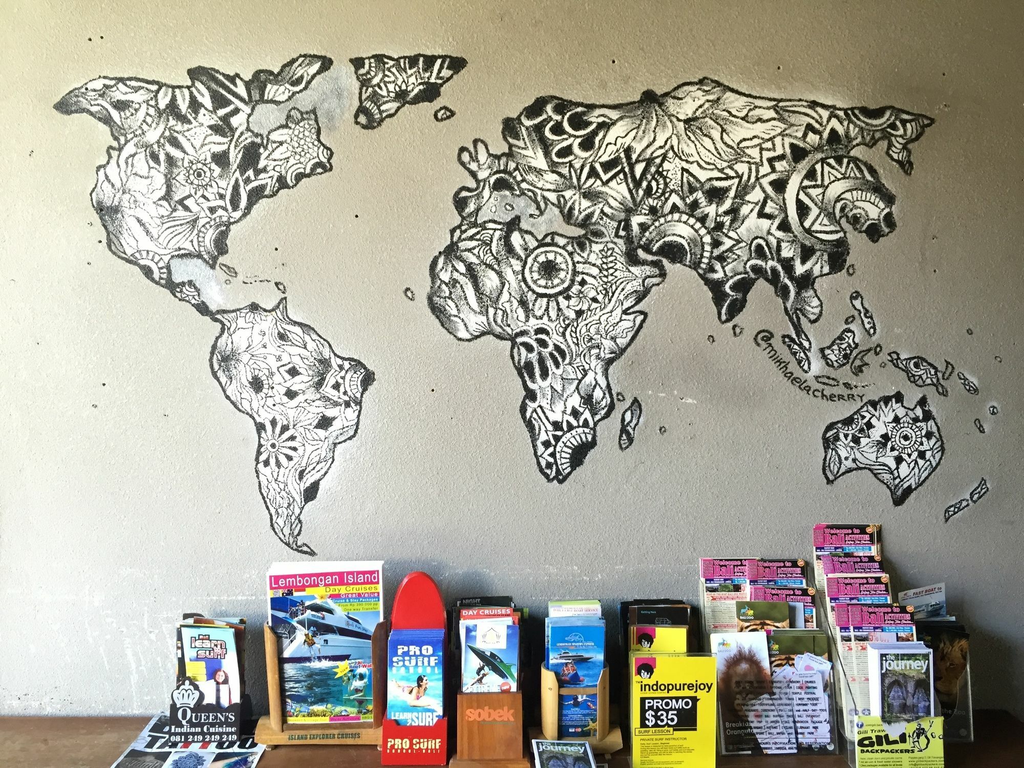 Kayun Hostel Legian Eksteriør billede